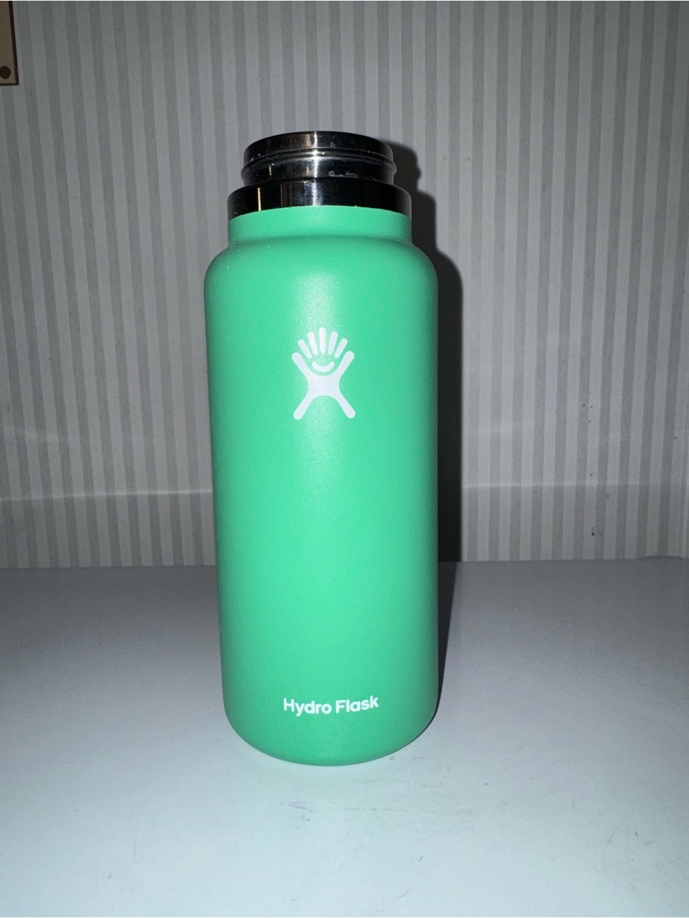 Hydro Flask Mint Green Insulated Water Bottle